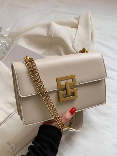 Bolsa de Ombro Elegante com Detalhes em Metal - Luna Fashion Style -
