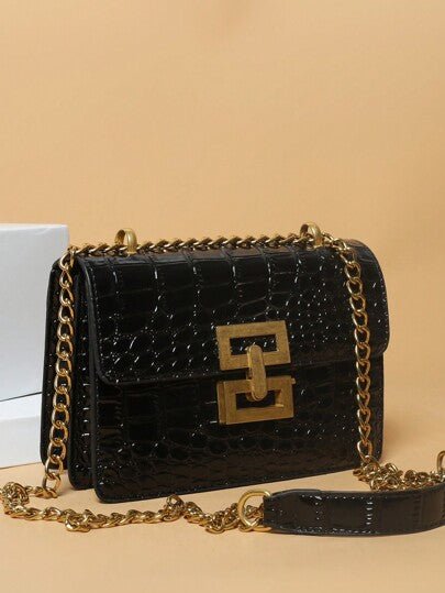Bolsa de Ombro Elegante com Detalhes em Metal - Luna Fashion Style -