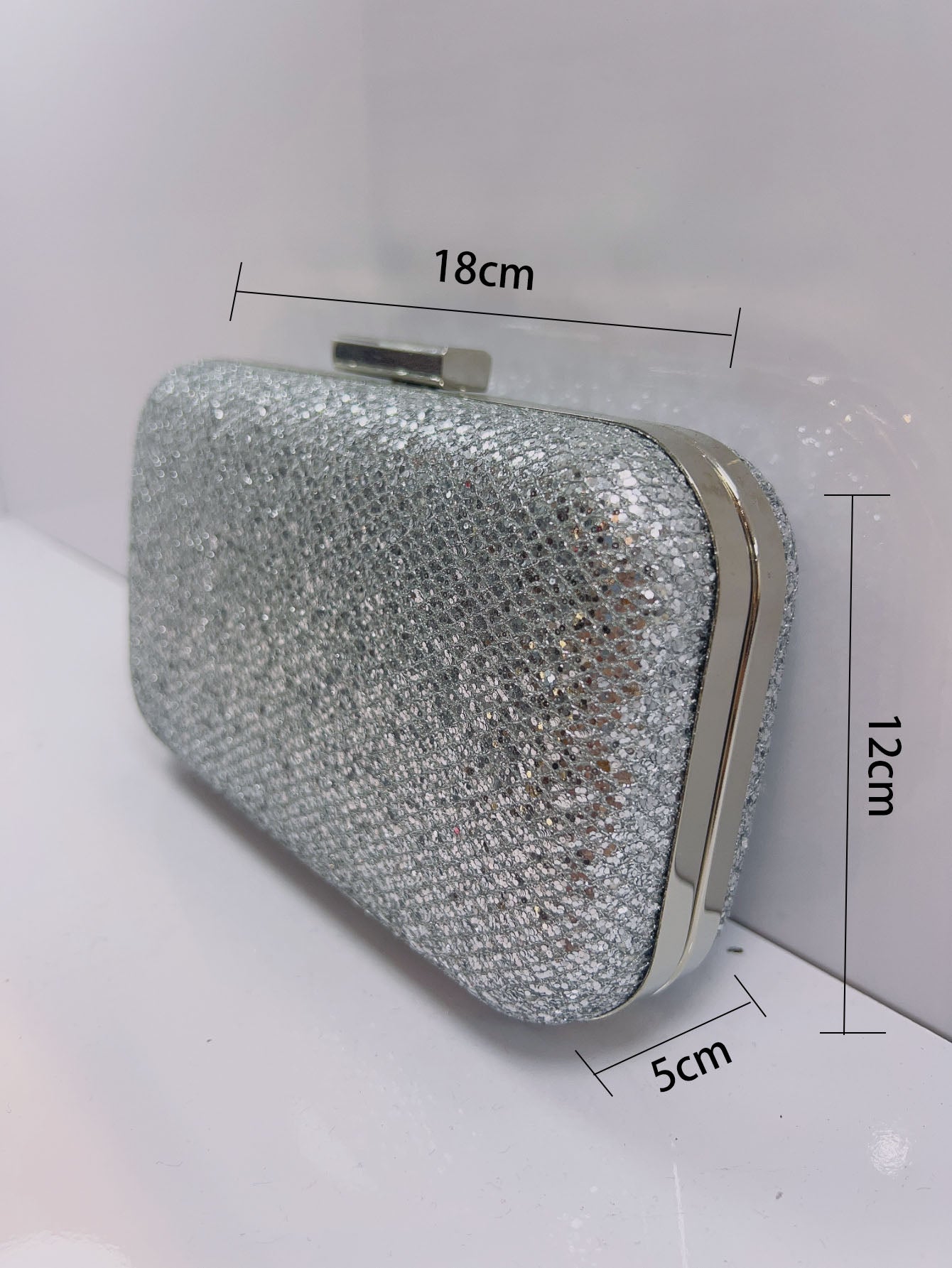 Bolsa Feminina de Mão com Corrente - Luna Fashion Style -