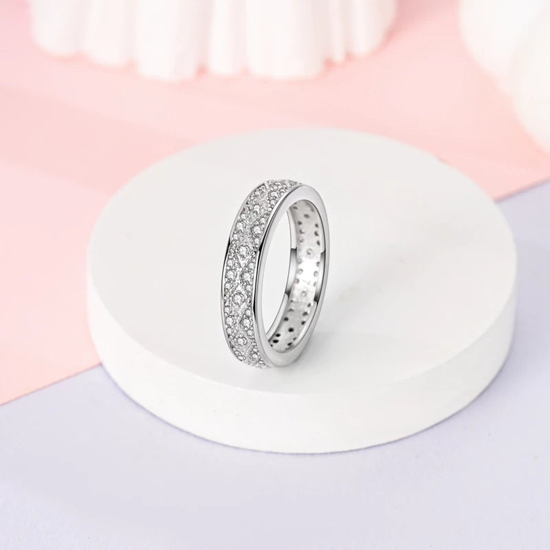 Anillo Arcoíris Elegancia - Plata 925 con Circonita en Forma de Gota de Agua