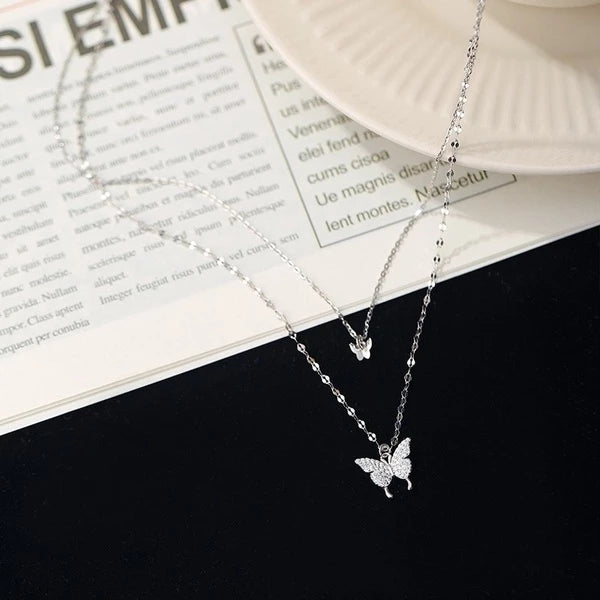 Elegance Butterfly - Colar Borboleta Brilhante em Prata