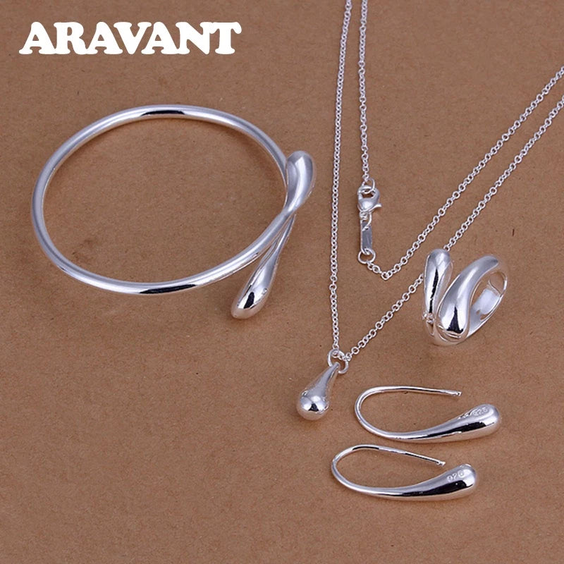 Conjunto Gota D'Água em Prata 925