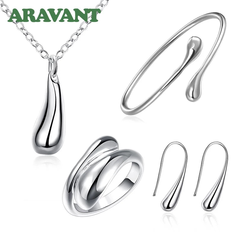 Conjunto Gota D'Água em Prata 925