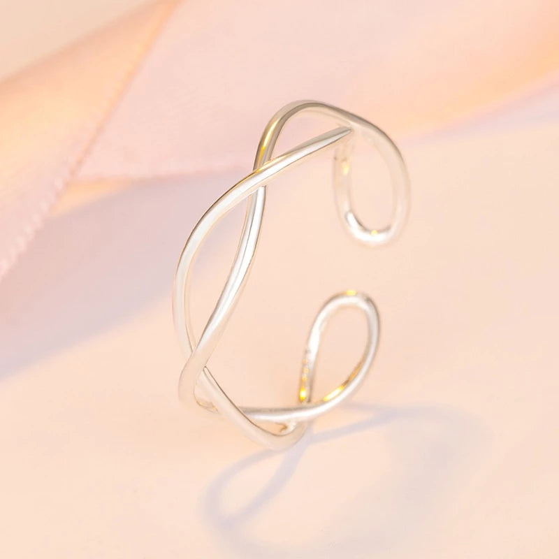 Anillo delicado - Plata S925 ajustable y minimalista