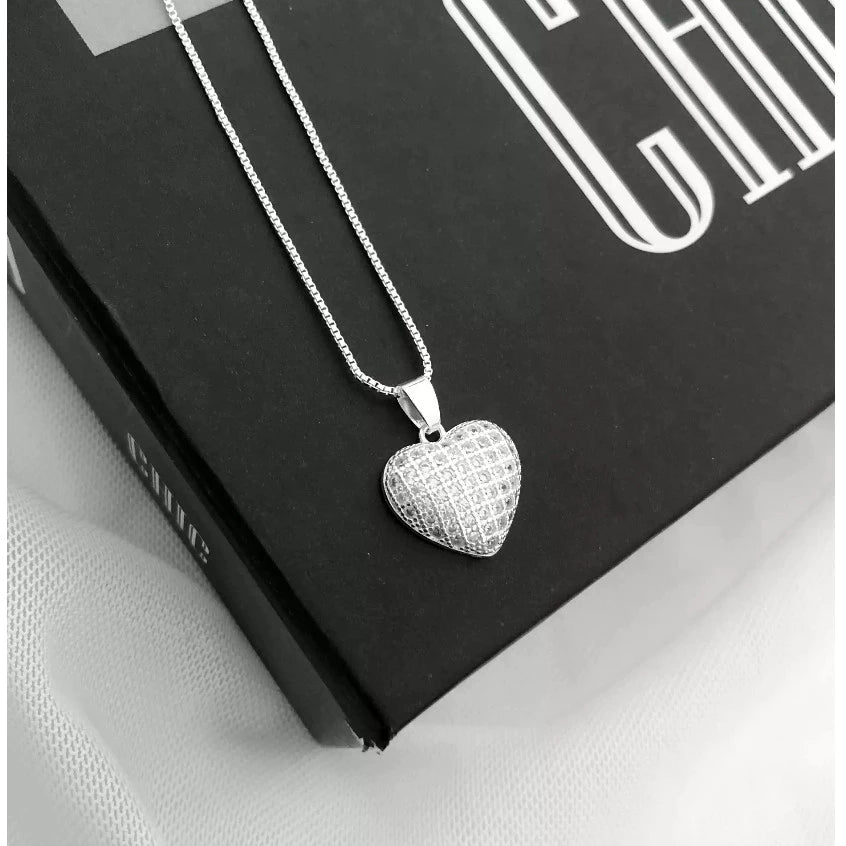 Veneziana Heart - Colar Coração Cravejado Banhado a Prata 925