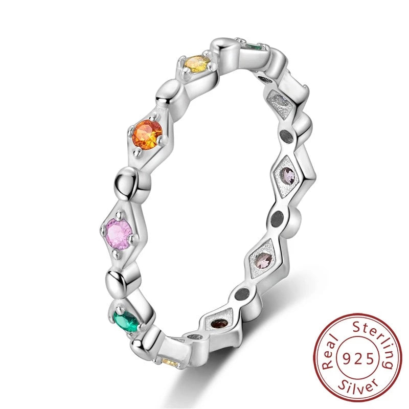 Anillo Arcoíris Elegancia - Plata 925 con Circonita en Forma de Gota de Agua