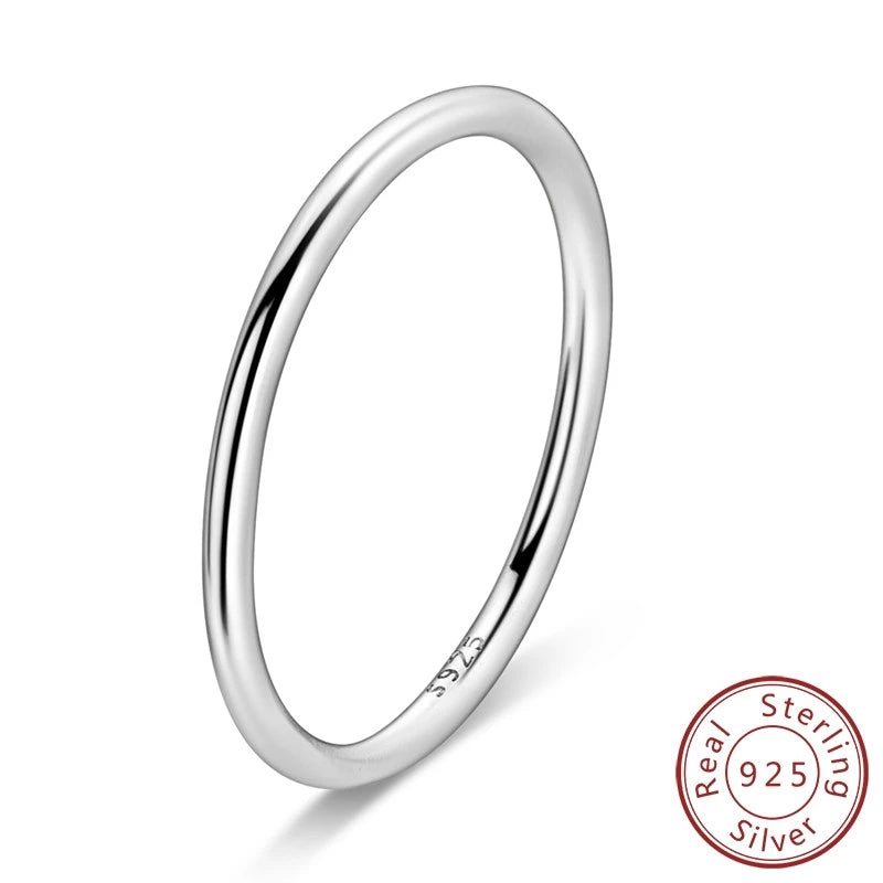 Anillo Arcoíris Elegancia - Plata 925 con Circonita en Forma de Gota de Agua