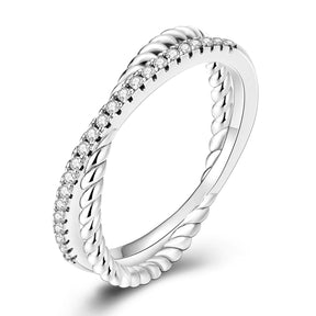 Anillo GeoSilver - Plata 925 Minimalista y Sofisticado