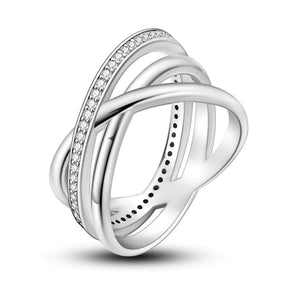 Anillo LuxGeo - Plata 925 con diseño geométrico y circonitas
